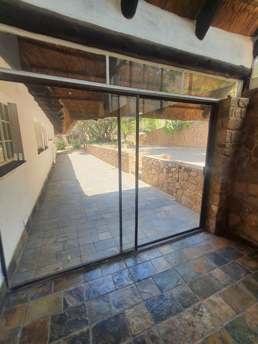 To Let 5 Bedroom Property for Rent in Hartbeespoort Rural North West